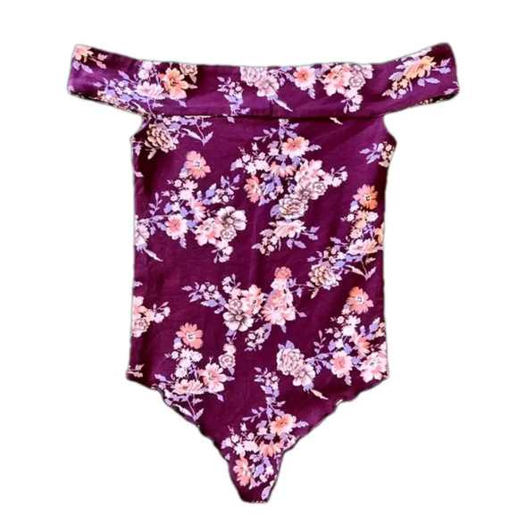 Free People Tops - FREE PEOPLE off the shoulder bodysuit